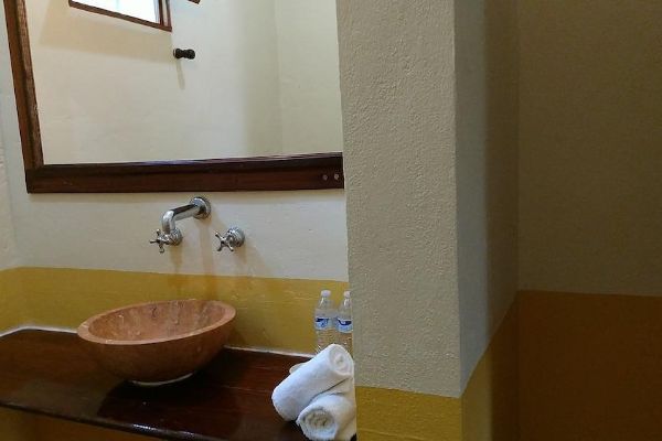 Hotel Tunich Beh (Valladolid)